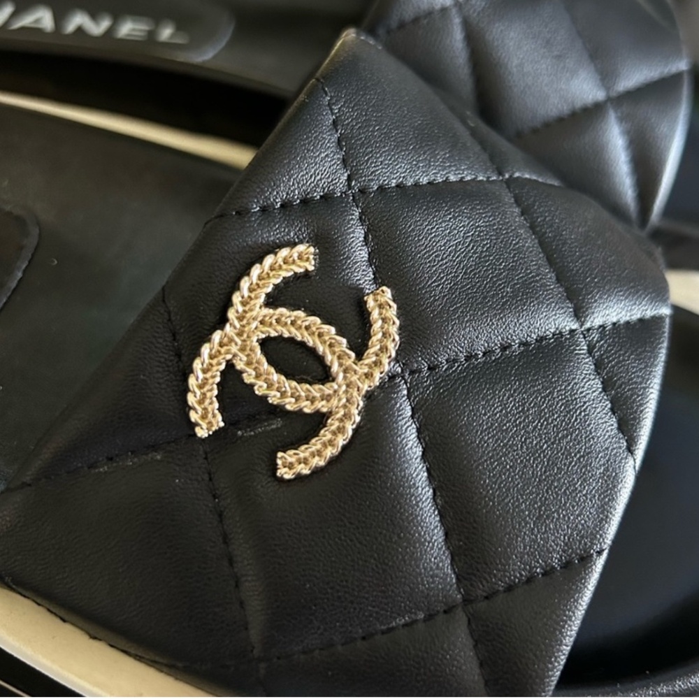 SOLD/ AUTHENTIC CHANEL Espadrilles
